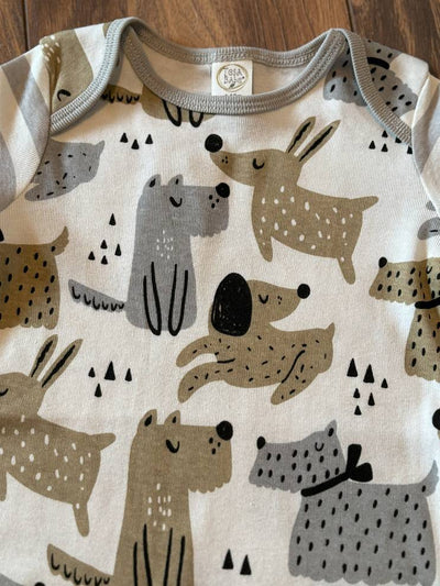 Baby Boy Romper Puppy Print-closeup