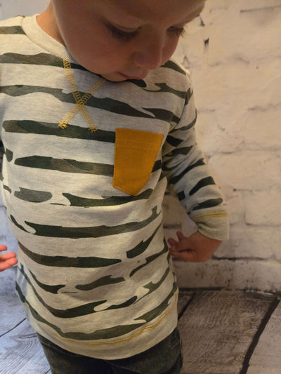 Boys Hendrix Printed Pullover Long Sleeve Top - closeup pocket Owen