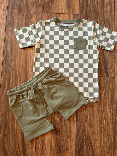 Boys_Bamboo_Shorts_-_Sage_pocket outfit