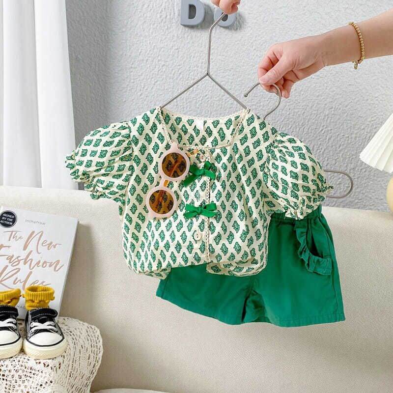 Girls Short-sleeved Printed Top And Shorts Two-piece Set - Kello Kids