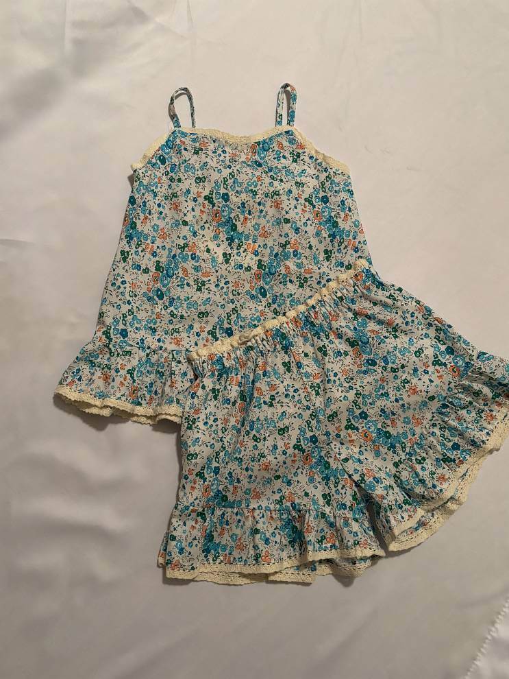 Liv Shorts Blue Floral - Lillian Tank